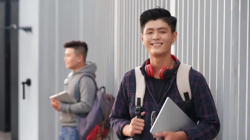 Boarding Schools vs. Therapeutic Schools 1 teenager boy Therapeutic Schools