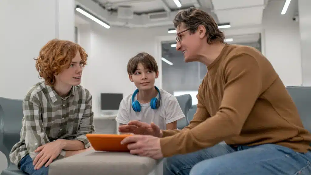 Is Inpatient or Outpatient Treatment Right for My Teen? 1 Pros and Cons of Inpatient Treatment