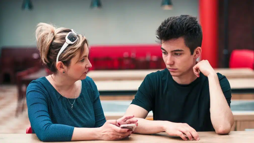 Different Types of Attachment Disorder 1 attachment disorder diagnosis in Teens