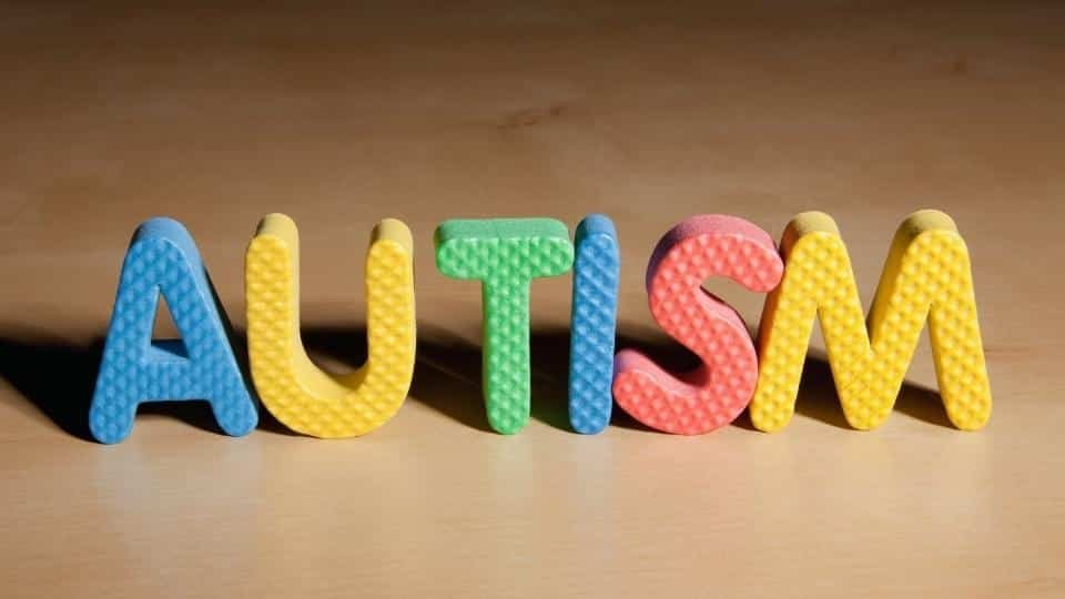 how to work with autistic children? social communication is one of the major challenges