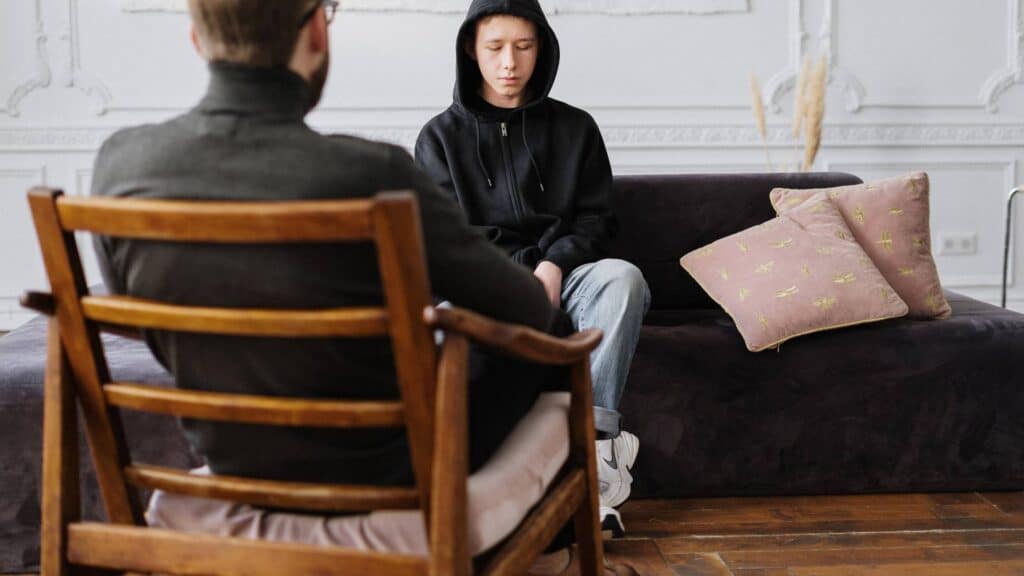 A Guide to Rewards and Realities of Working With Children in Mental Health and Addiction Treatment 2 working with children make take you into being a therapist or a school counseler