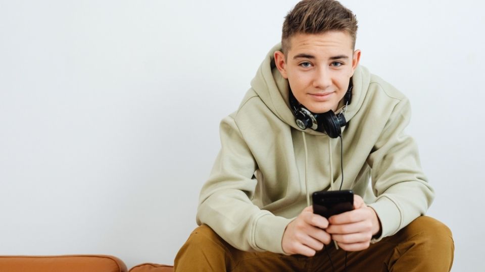 Cognitive Behavioral Therapy helps teenagers process emotions.