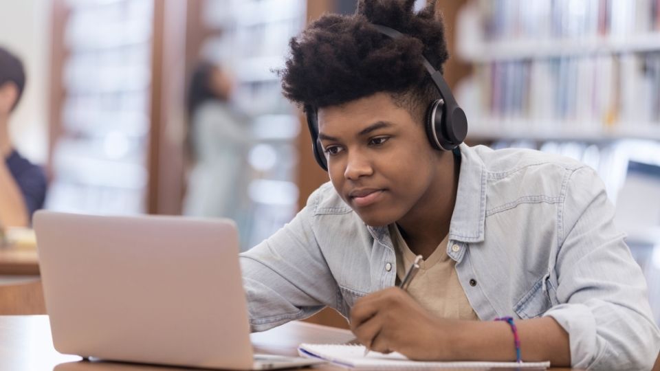 adhd and odd hero image of a teenage boy concentrating